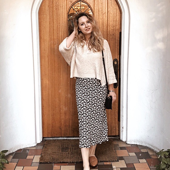 ✨About My Closet ✨ - Picture 3 of 5